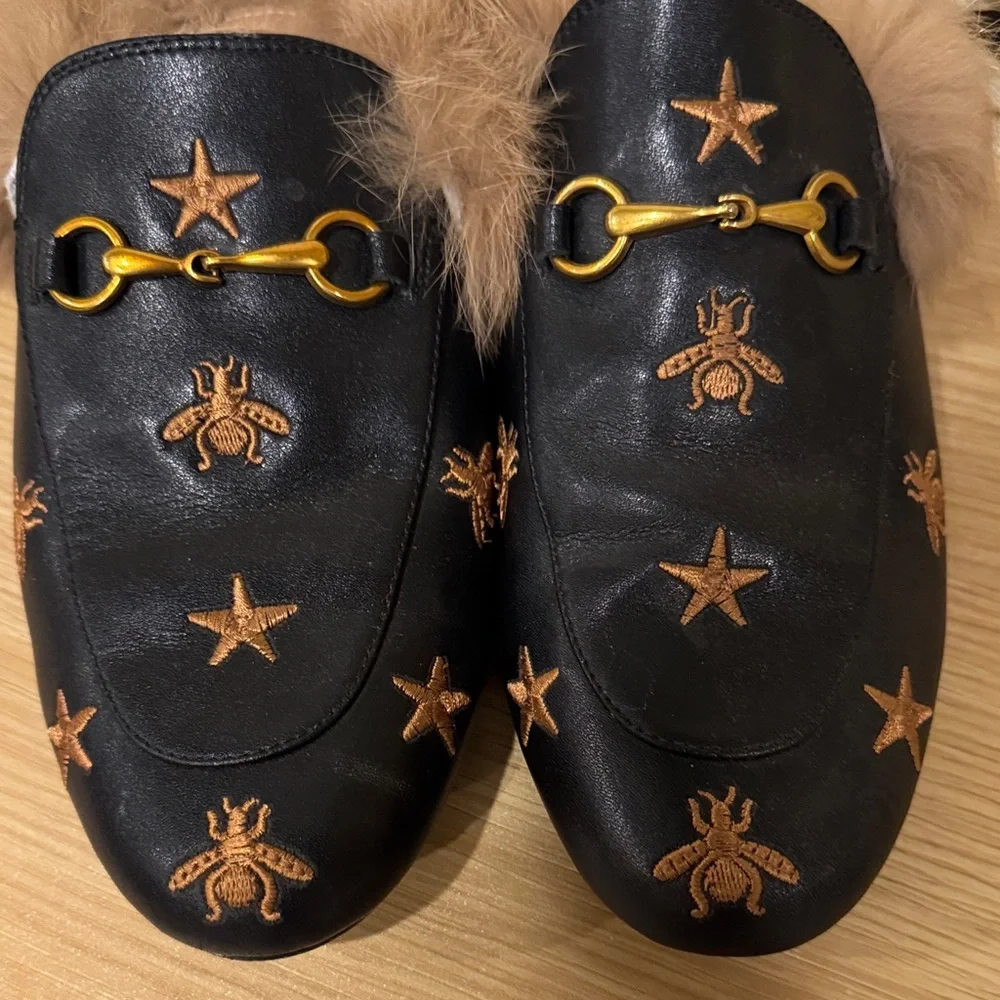 Amazon Black and Brown Fur-Lined Mules - Picture 3 of 8